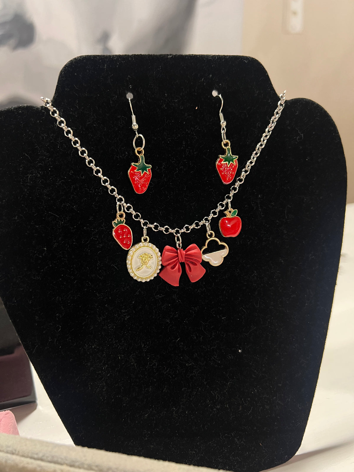 Charm Bar